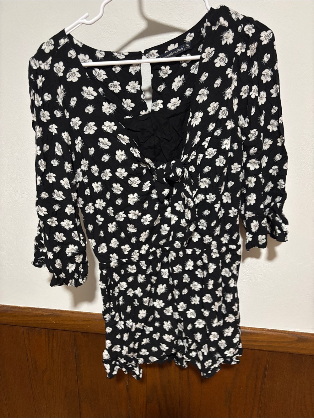 Abercrombie & Fitch Black and White Floral Dress